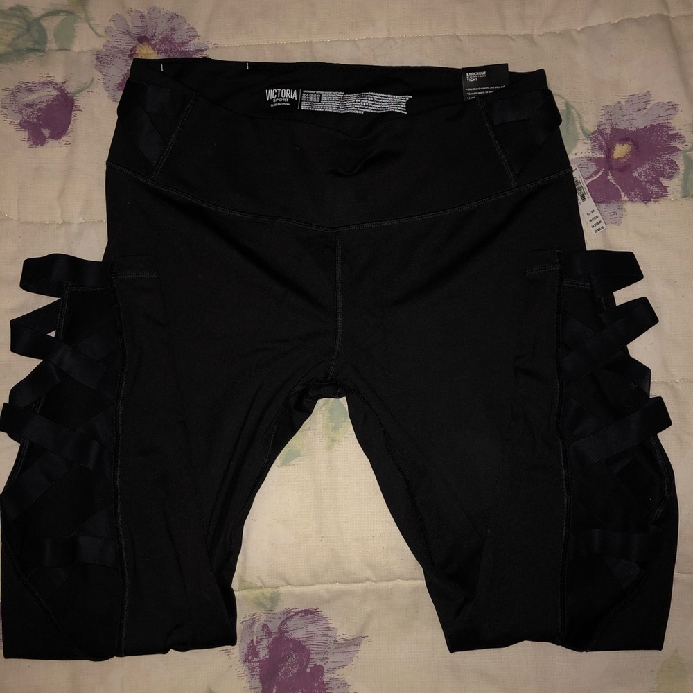 Victoria sport active wear